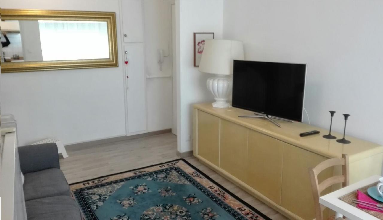 Nice Apartment In Milano, Close To Undergrond M3 Exterior photo